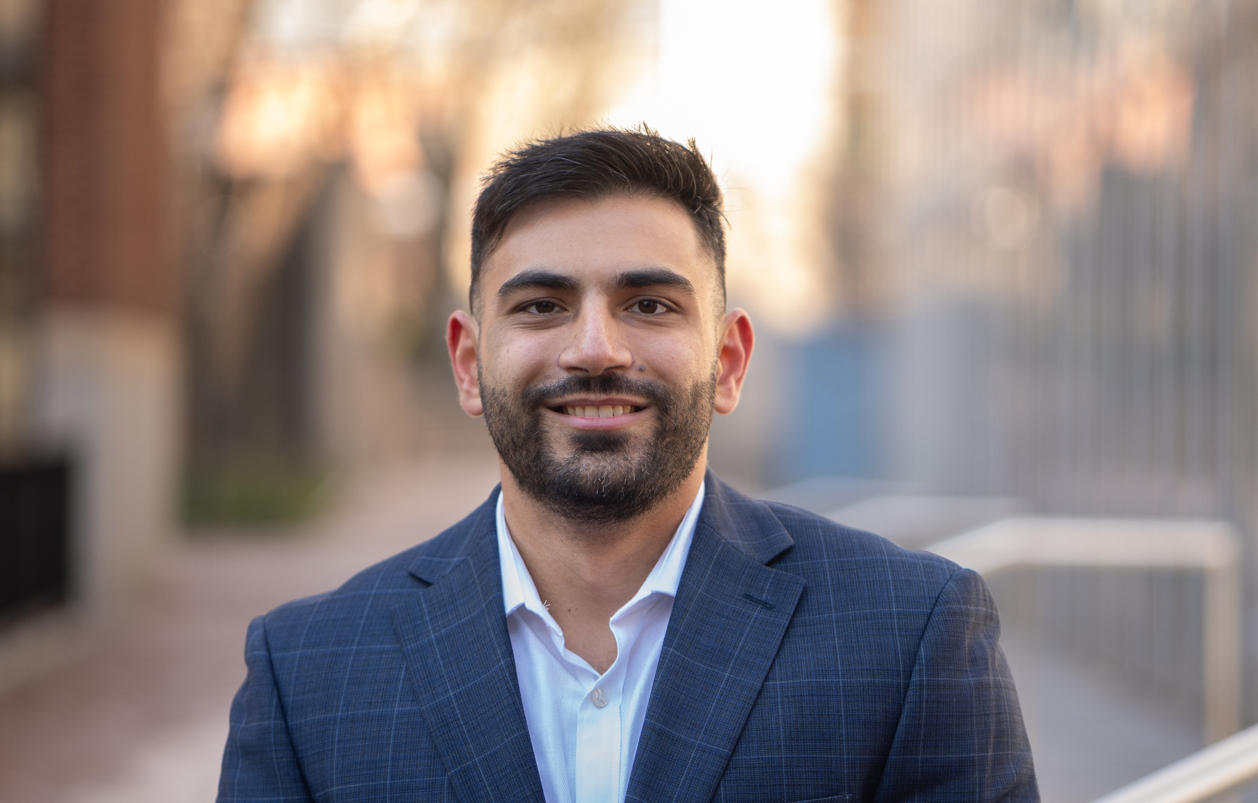 Manny's headshot
