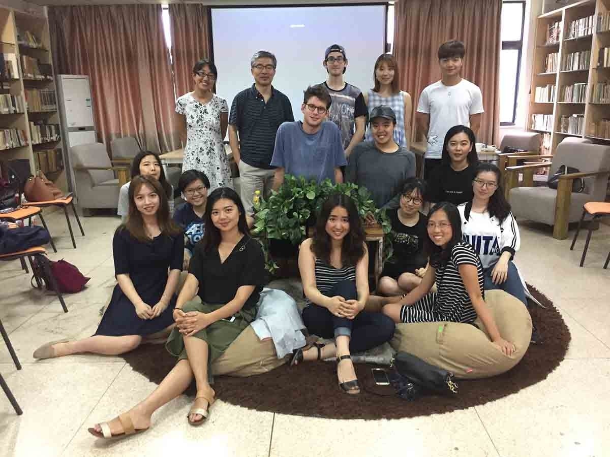 Photo of Joyner and others who participated in Penn Media Scholars in China in 2017