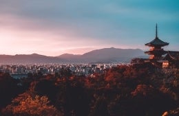 Photo of Tokyo Japan, photo credit Su San Lee/Unsplash