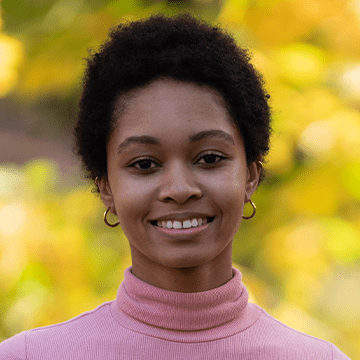 Christiana Dillard Headshot