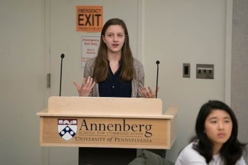 Anna Waldzinska presenting